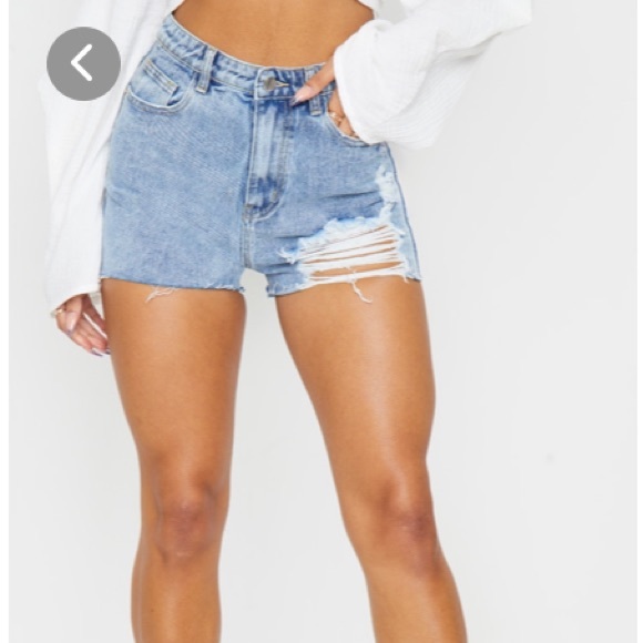 Pretty Little Thing Vintage Wash Mom Shorts - Picture 8 of 9